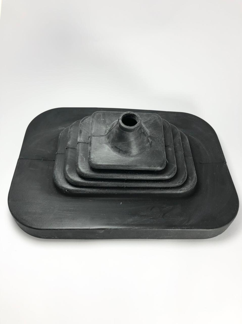 Z3214 - COIFA GUARDA PO ALAVANCA CAMBIO VOLARE 6007013307003