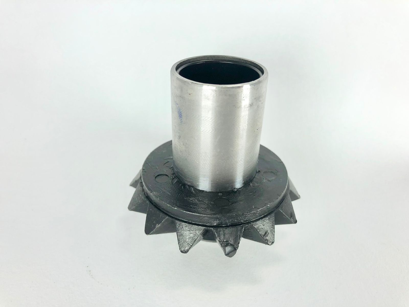 Z4011 ENGRENAGEM COM BUCHA METÁLICA 2733323 JUMIL/FERTSYSTEM